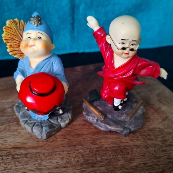 VINTAGE SHAOLIN MONK CERAMIC FIGURINES. SET of TWO. - Picture 1 of 6